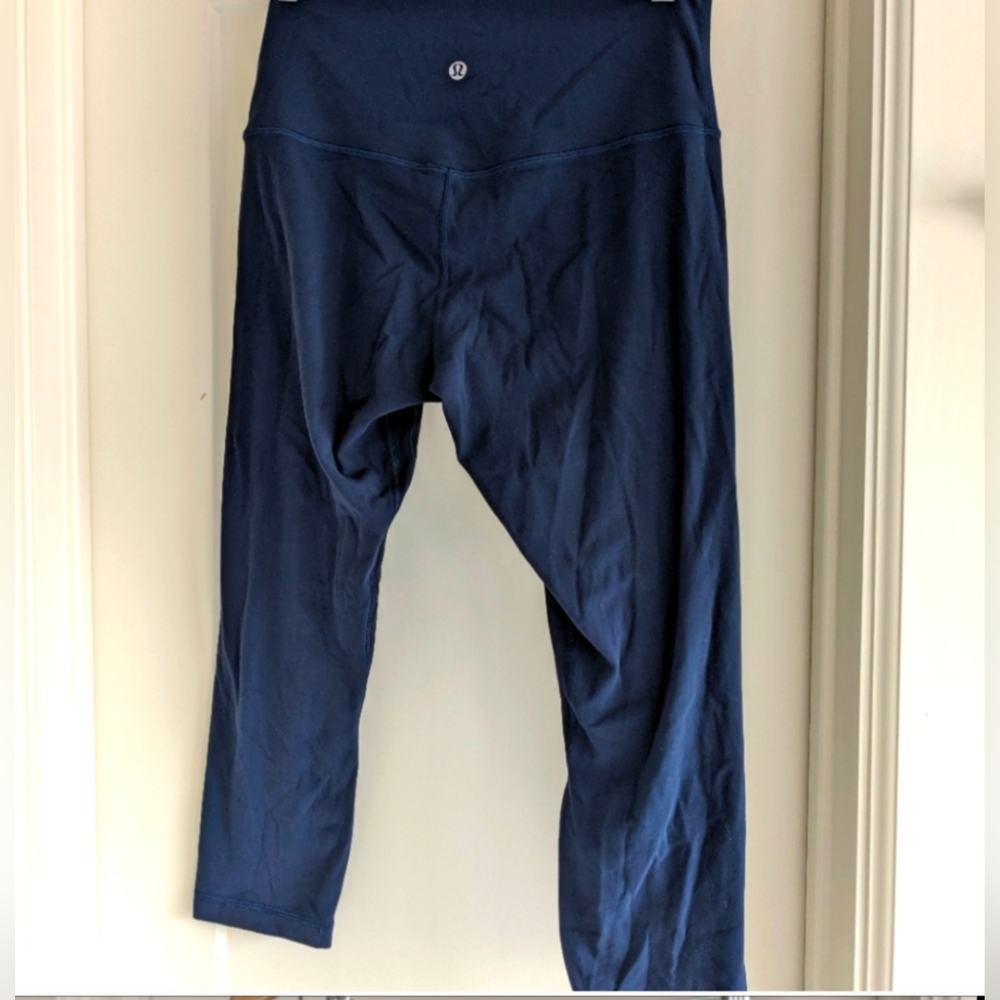 Lululemon align legging 21" navy blue size 8